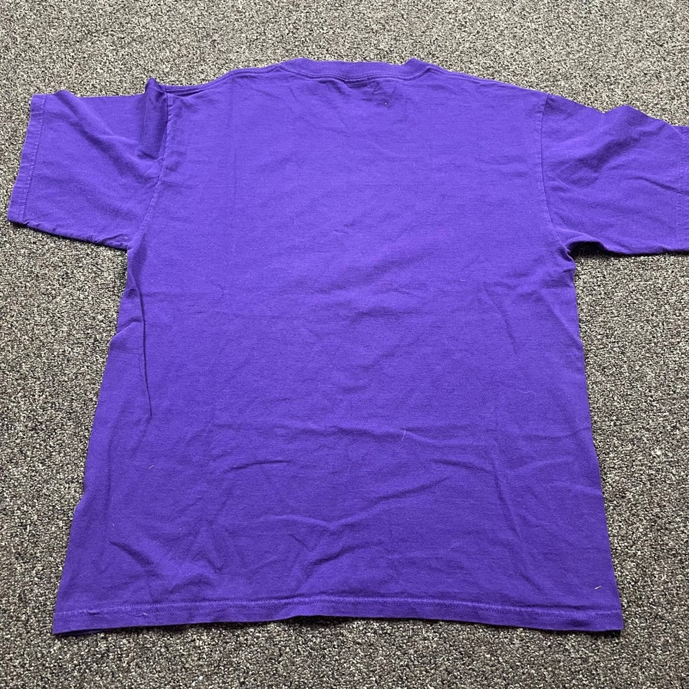 Vintage 2004 Earth Sun Moon Cat Graphic Tee Purple Gildan Ultra Cotton Large - Picture 3 of 6